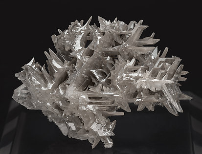 Twinned Cerussite. Front