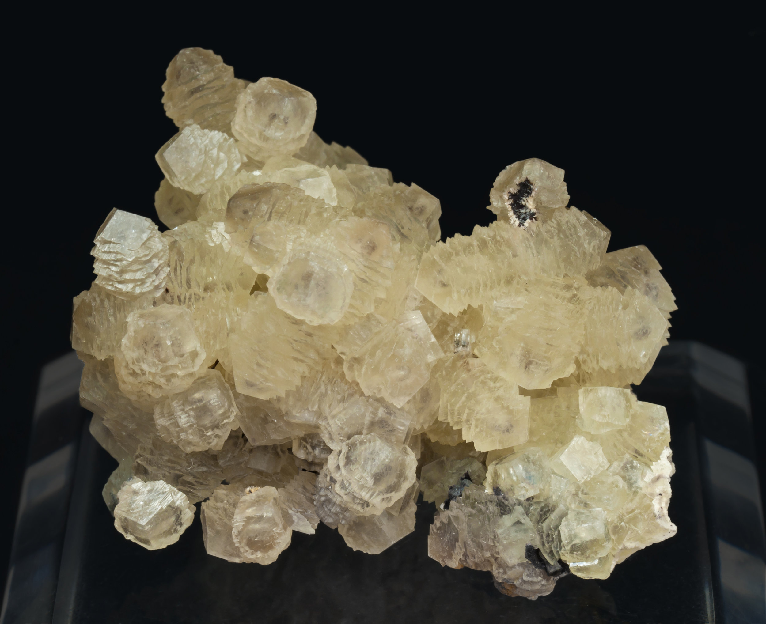 specimens/s_imagesAL3/Smithsonite-TR98AL3s.jpg