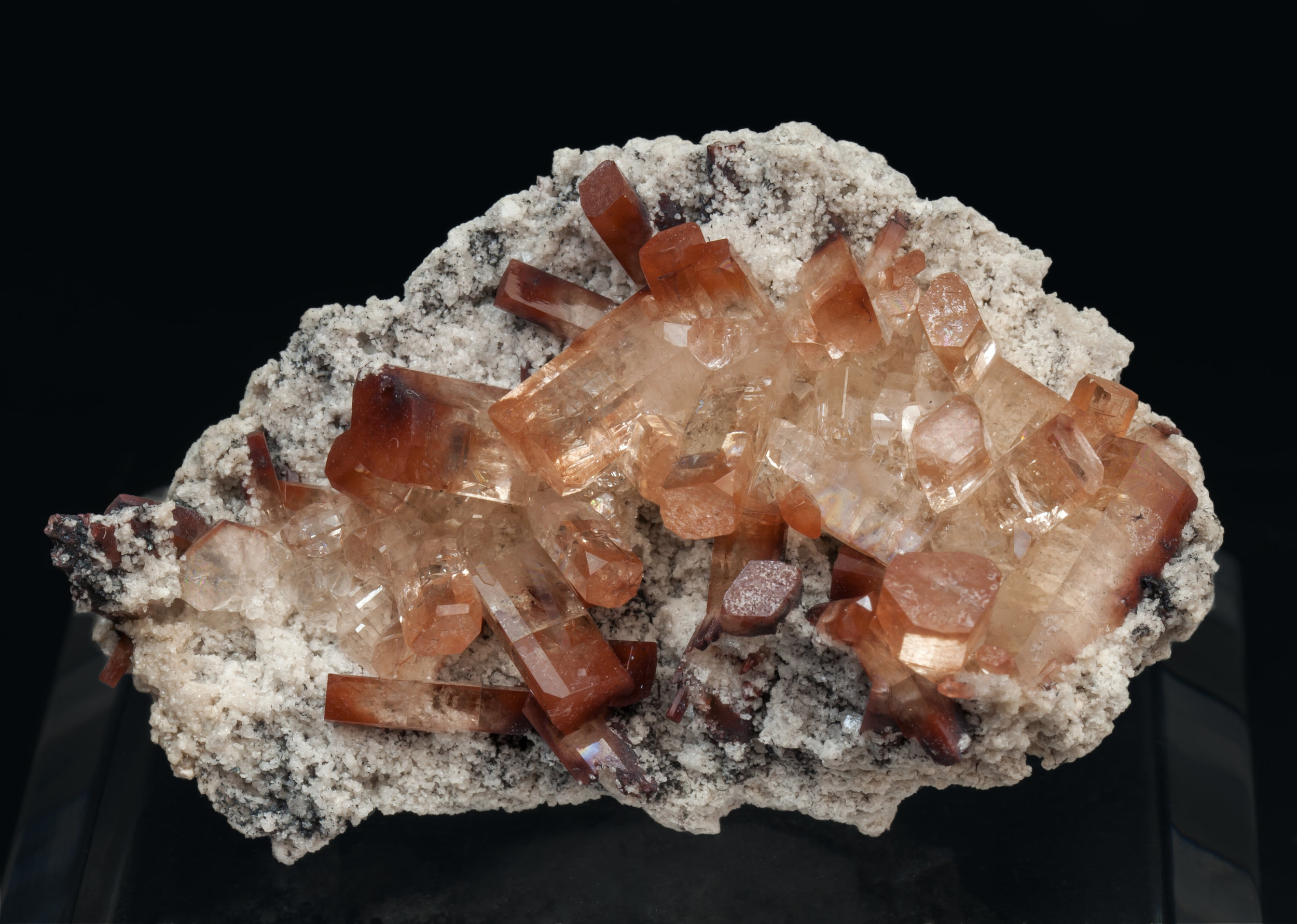 specimens/s_imagesAL3/Topaz-CF27AL3f.jpg