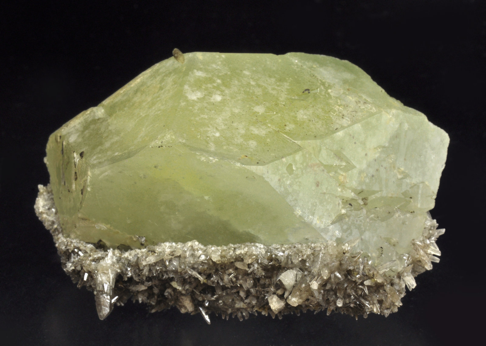 specimens/s_imagesAL4/Datolite-TM86AL4f.jpg