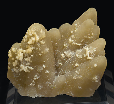 Smithsonite after Calcite with Calcite. Rear