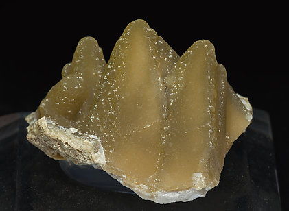 Smithsonite after Calcite with Calcite. Rear