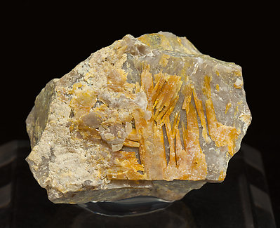 Tellurite with Quartz. 