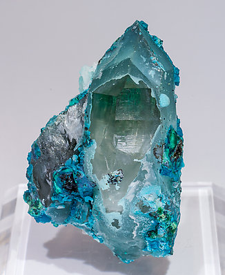 Chrysocolla on Quartz.