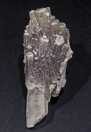 Fluorapatite with Quartz, Chlorite and Calcite.