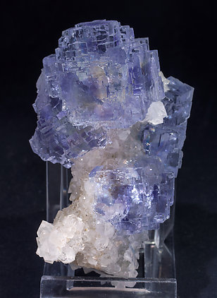 Fluorite with Quartz. Side