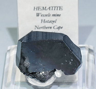 Hematite. Front