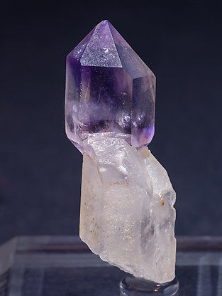 Doubly terminated sceptered Quartz (variety amethyst) .