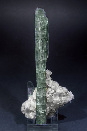 Tremolite with Dolomite (consolidated). Side