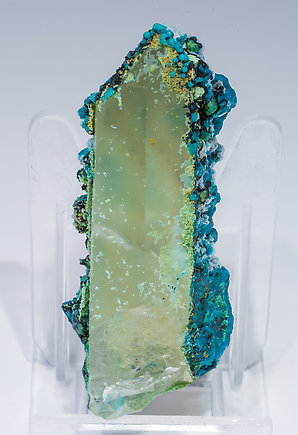 Chrysocolla on Quartz. Rear