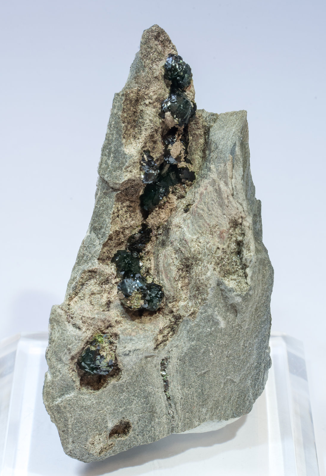 specimens/s_imagesAL8/Libethenite-EE86AL8f.jpg