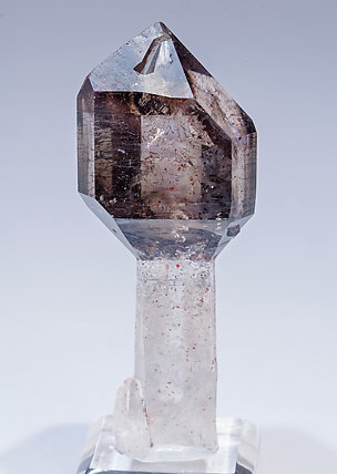 Quartz scepter (variety smoky and amethyst).