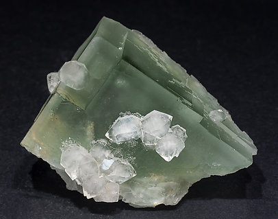 Fluorite with Quartz. Side