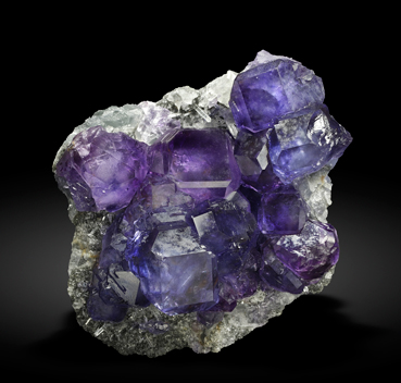 Fluorite with Quartz. Front / Photo: Joaquim Calln