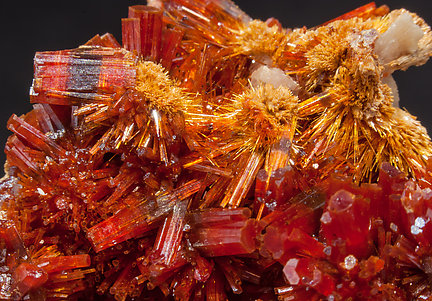 Vanadinite with Baryte. 