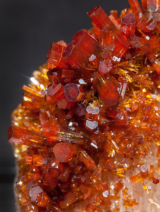 Vanadinite with Baryte. 