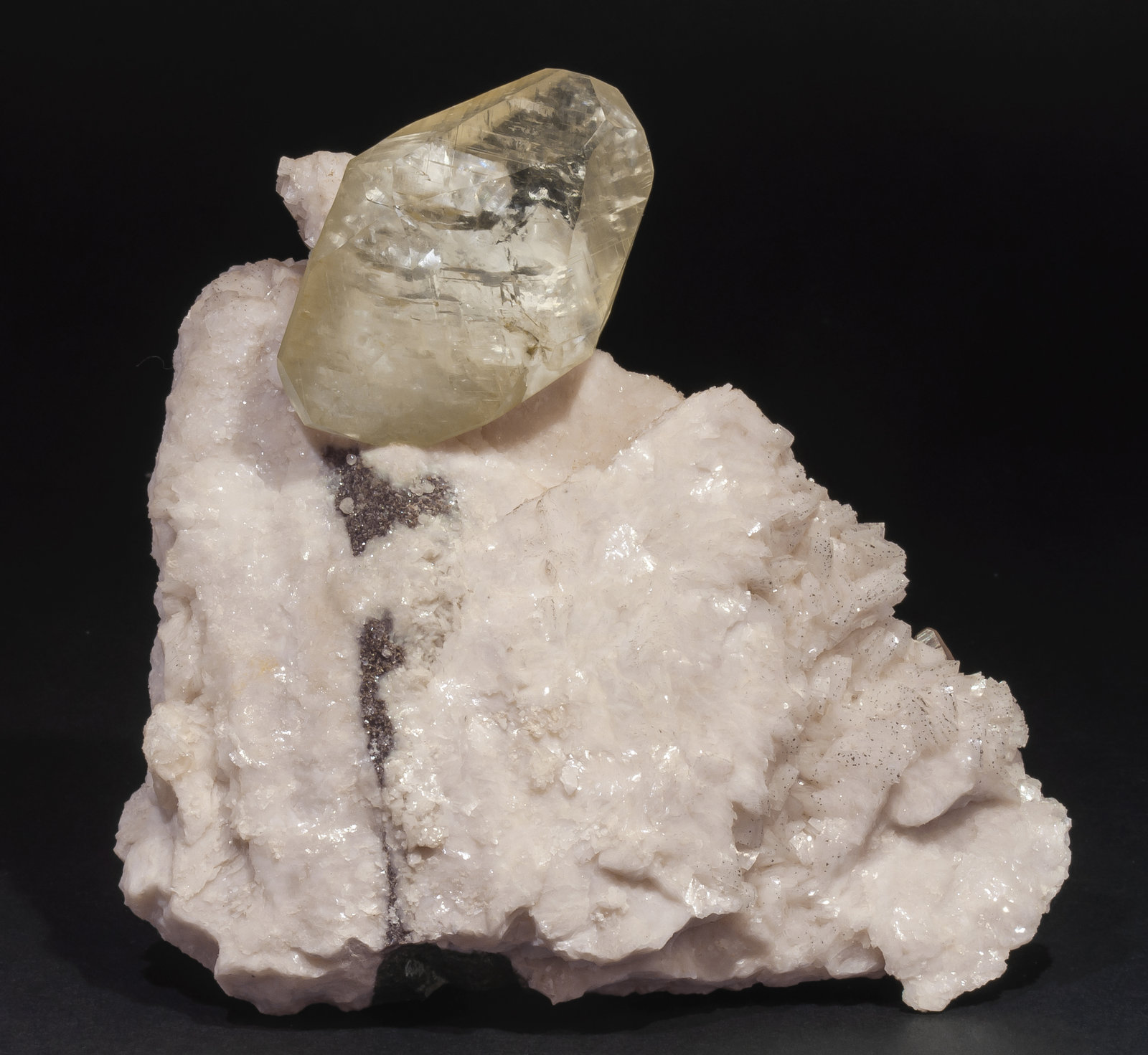 specimens/s_imagesAM1/Calcite-NC29AM1f.jpg