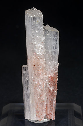 Scolecite with Fluorapophyllite-(K). 