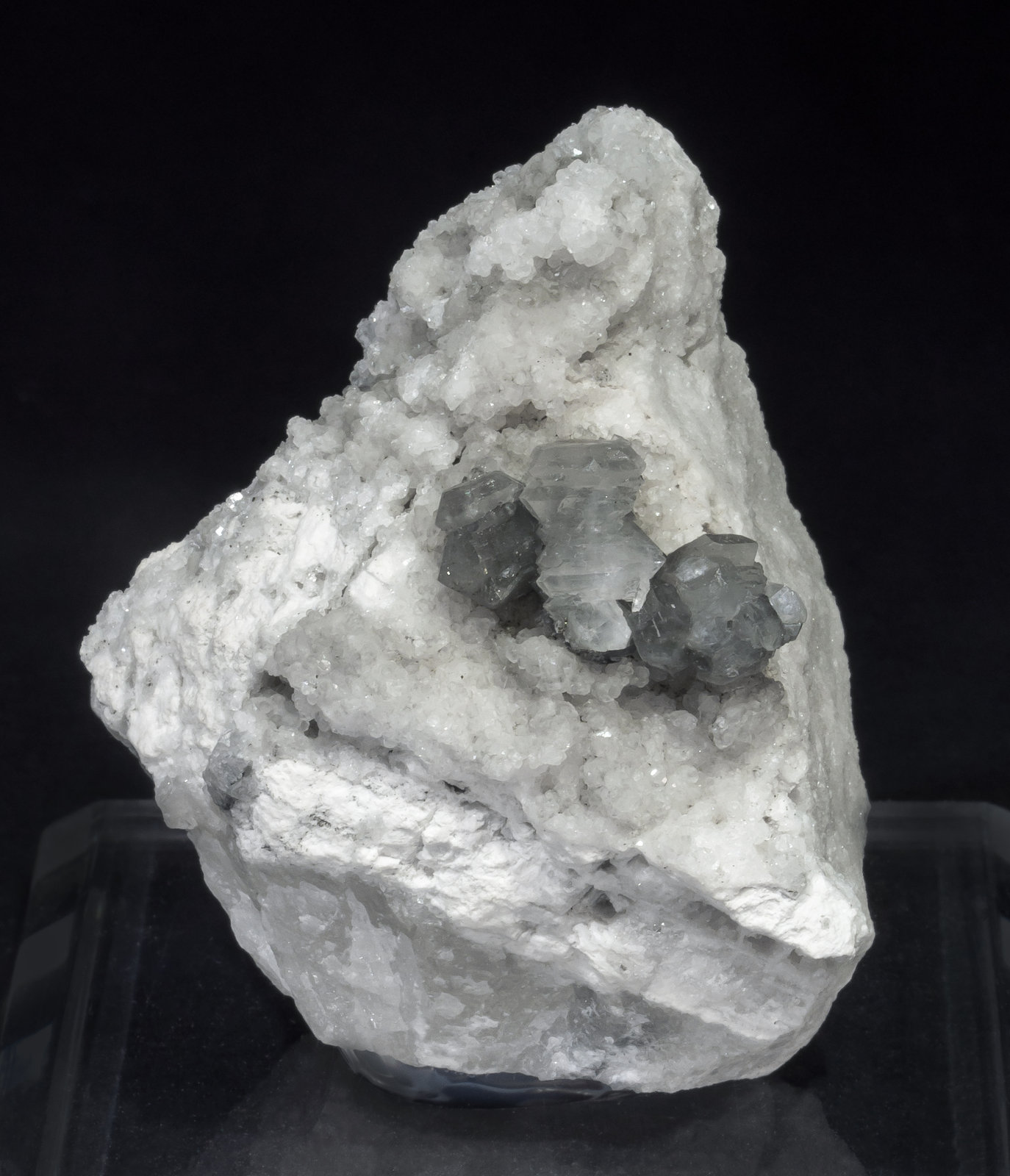 specimens/s_imagesAM1/Strontianite-SB67AM1f.jpg