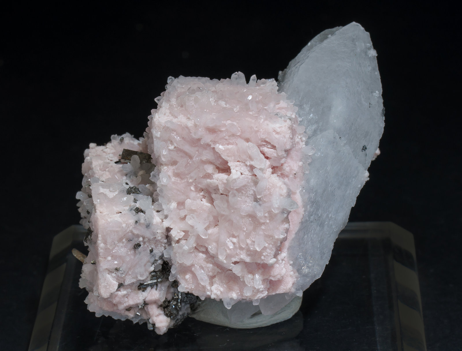 specimens/s_imagesAM2/Rhodochrosite-ER92AM2s2.jpg