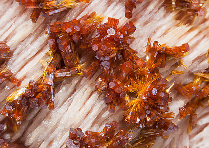 Vanadinite with Baryte. 