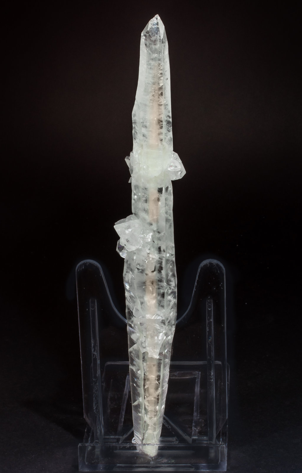 specimens/s_imagesAM3/Calcite_faden-EF89AM3r.jpg