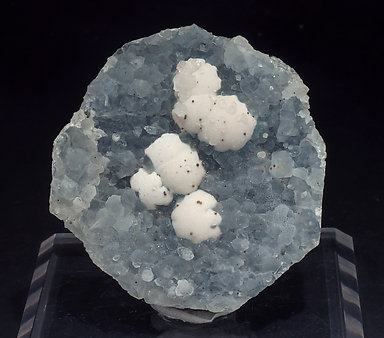 Fluorite with Gyrolite, Fluorapophyllite-(K) and Quartz.