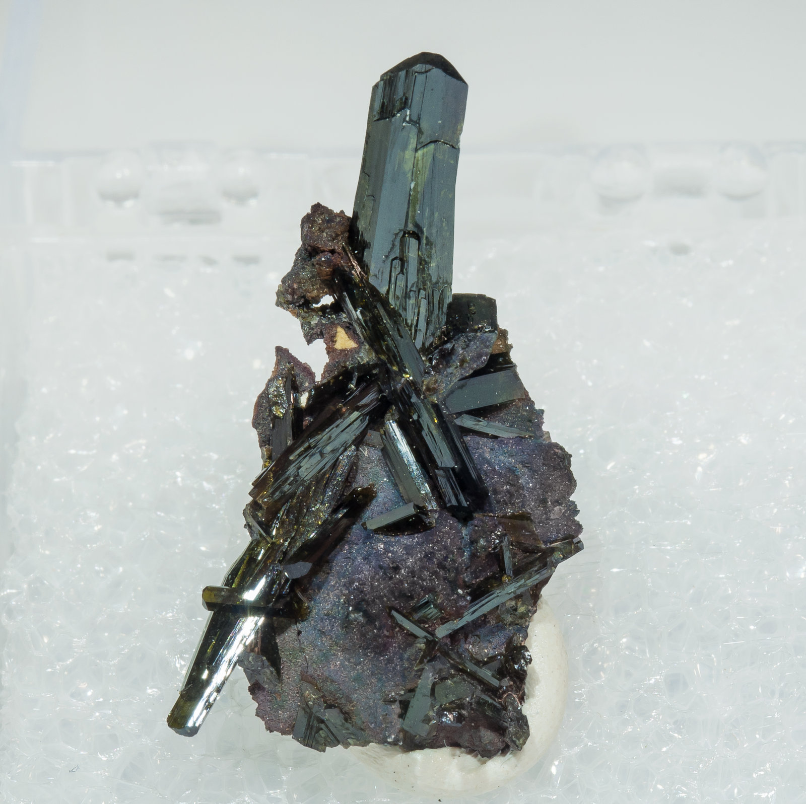 specimens/s_imagesAM3/Olivenite-TD88AM3f.jpg