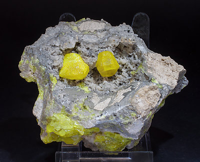 Sulphur with Calcite. Front