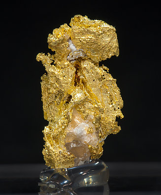 Oro con Cuarzo. Vista posterior