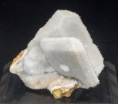 Quartz with Wulfenite.