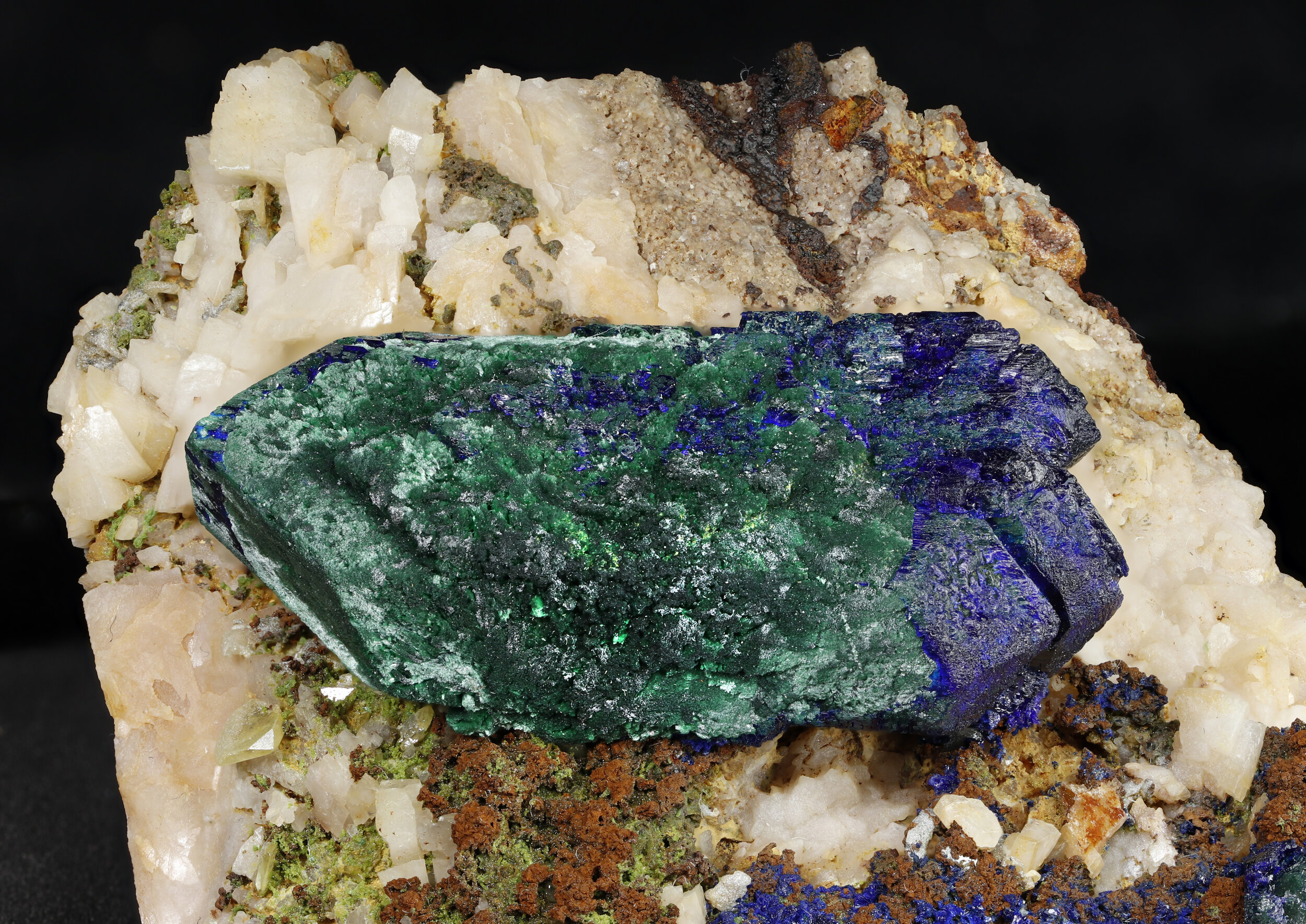 specimens/s_imagesAM5/Azurite-NJ89AM5_2037_d.jpg