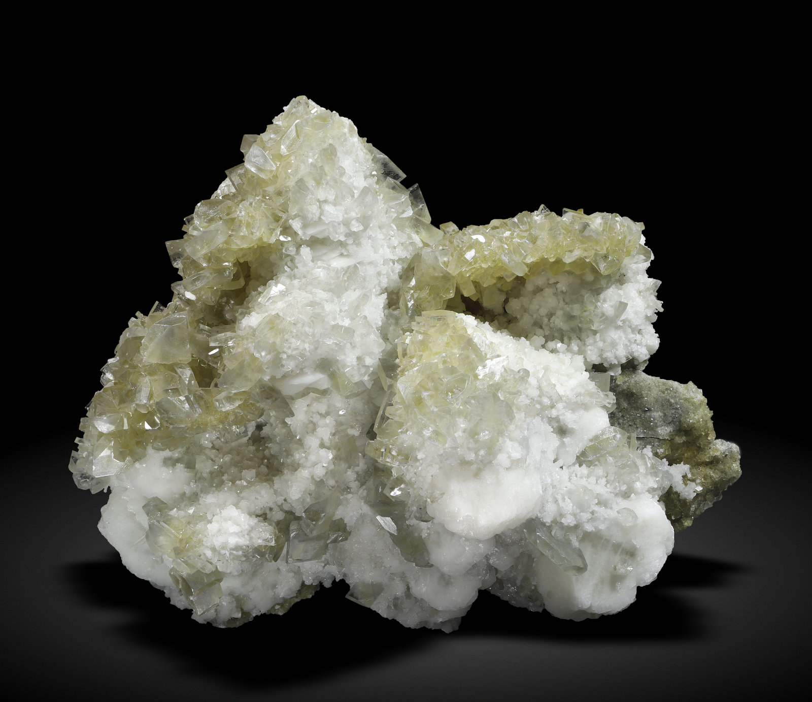 specimens/s_imagesAM5/Baryte-NQ53AM5_0689_f.jpg