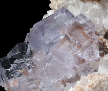 Fluorite with Calcite and Quartz. Detail / Photo: Joaquim Callén