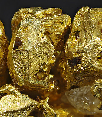 Oro (macla de la espinela). Detalle / Foto: Joaquim Calln