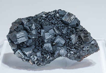 Ramsdellite.