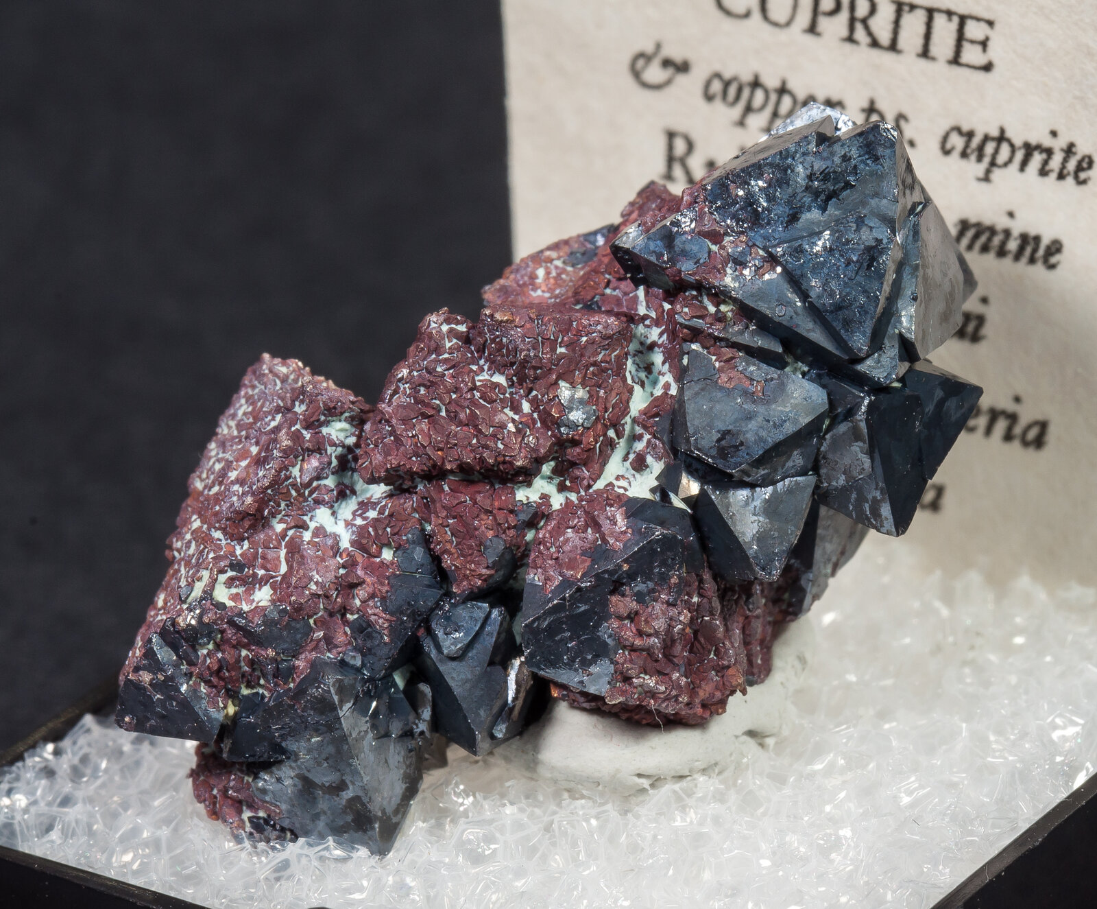 specimens/s_imagesAM6/Cuprite-MD66AM6s.jpg