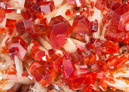 Vanadinite with Baryte. 