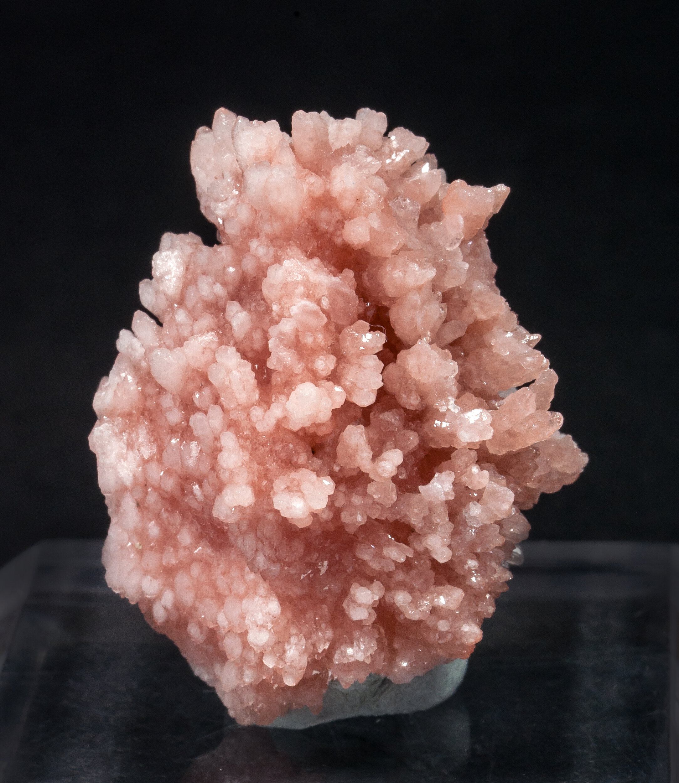 specimens/s_imagesAM7/Quartz_rose-MX14AM7f.jpg