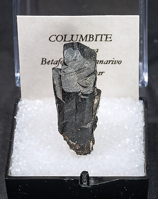 Columbite (Group).