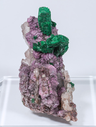 Malachite after Azurite on Calcite (variety cobaltoan) and Calcite. 
