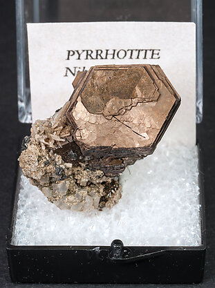 Pyrrhotite. Front