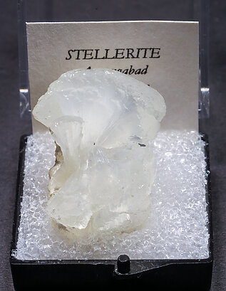 Stellerite.