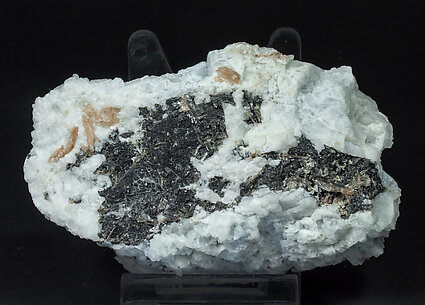 Wulfenite (variety chillagite) with Cerussite, Baryte and Galena.