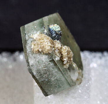 Fluorapatite with Arsenopyrite and Muscovite. Side