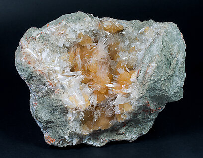 Hydroboracite with Celestine and Calcite.