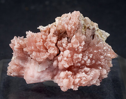 Quartz (variety rose quartz). 