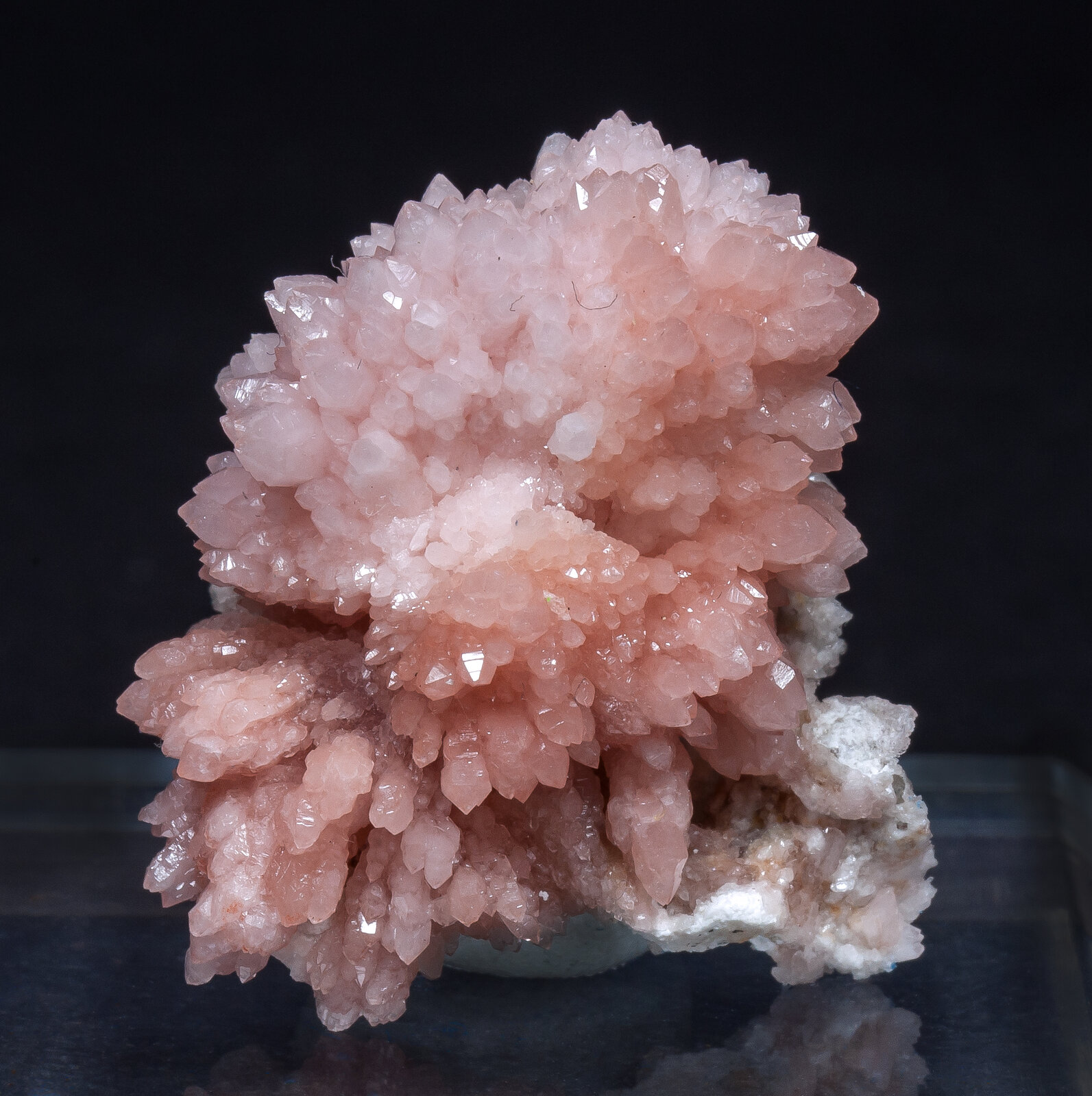 specimens/s_imagesAM9/Quartz_rose-MH14AM9f.jpg