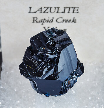 Lazulita. Vista frontal