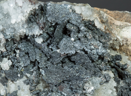 Nagygite with Quartz. 